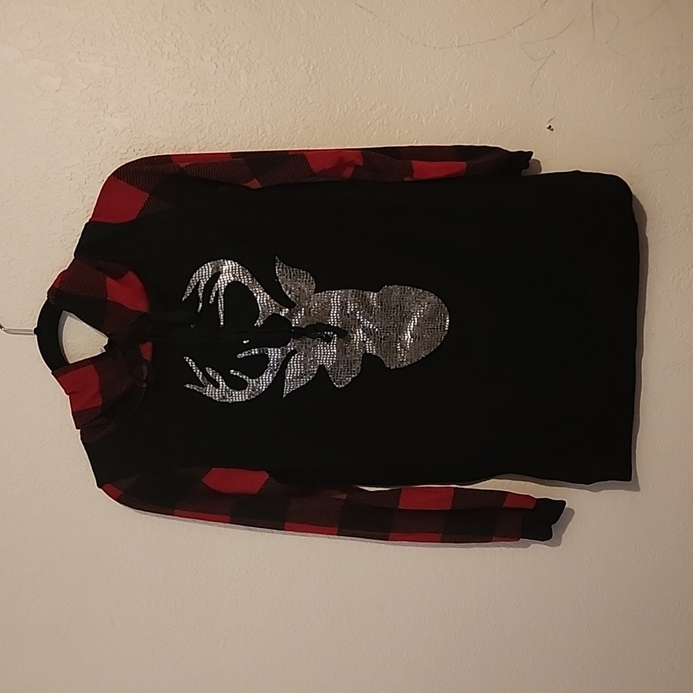 New! Lightweight sweater